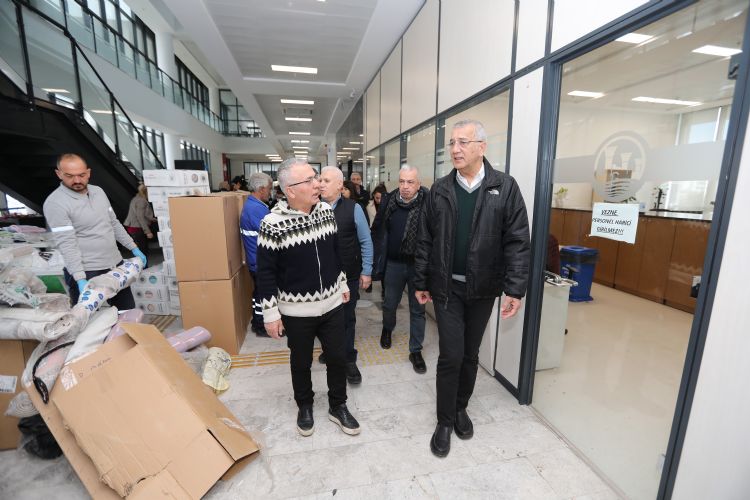 Mezitli Belediyesi depremzedeleri arlamaya devam ediyor