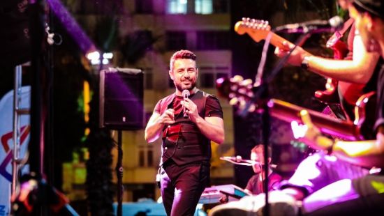 Mersin Bykehir Belediyesi’nin konserleri kente yaylyor