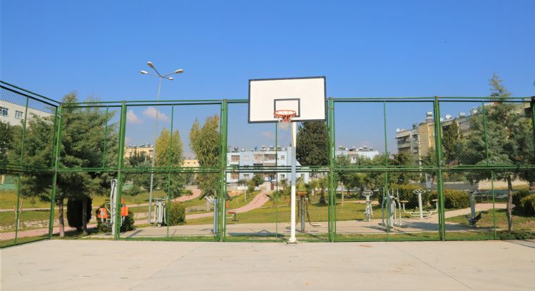 Halkkent Mahallesine yeni basketbol sahas