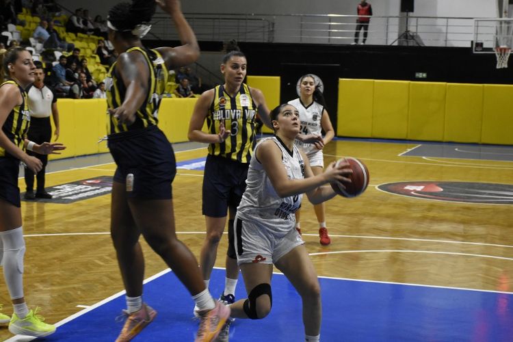 Mersin Basketball r�van� pe�inde