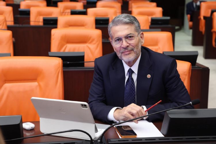 Denklik sorununa ��z�m �a�r�s�