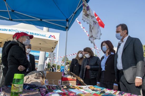 Mersin Bykehirden ylba ncesi kadn reticilere destek