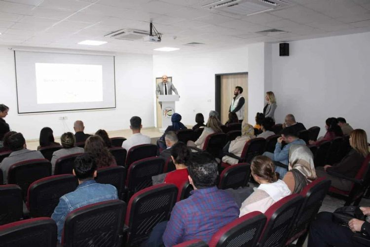 Tarsus�ta rehberlik �al��malar� g��leniyor