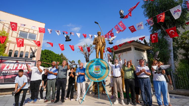 Yenicede Bar Festivali cokusu