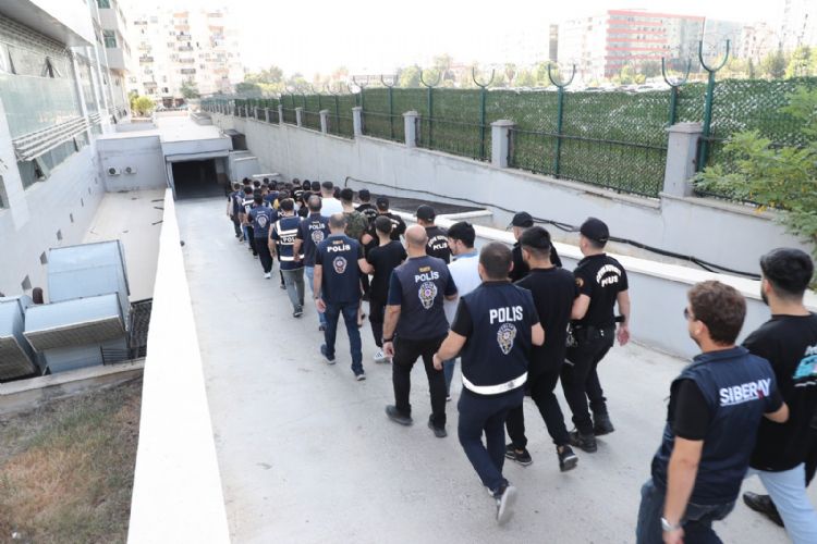 Mersin’de yasa d bahis etesi kertildi: 18 tutuklama