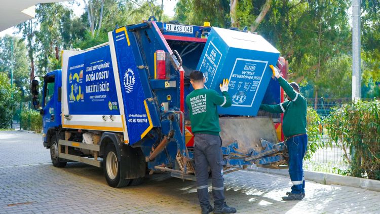 Mezitli�de at�klar de�ere d�n��t�