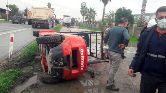 Forkliftin altnda kalan ii hayatn kaybetti