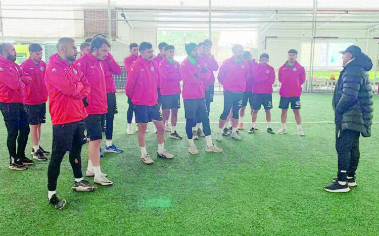 Erdemli, Kozan�� g�z�ne kestirdi