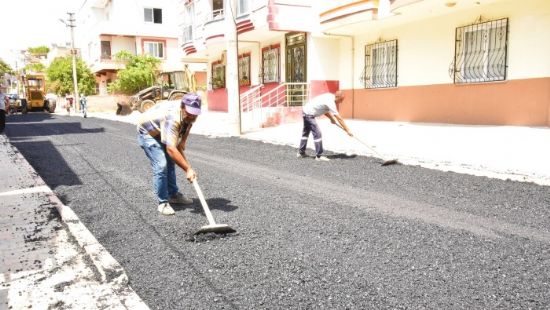 Toroslarn sokaklar asfaltla yenileniyor