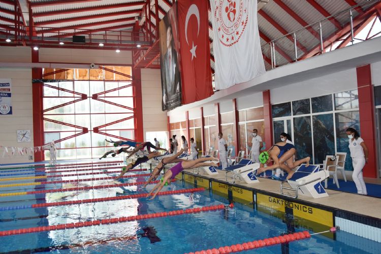 50 Metre Yzme Yarmalar sona erdi