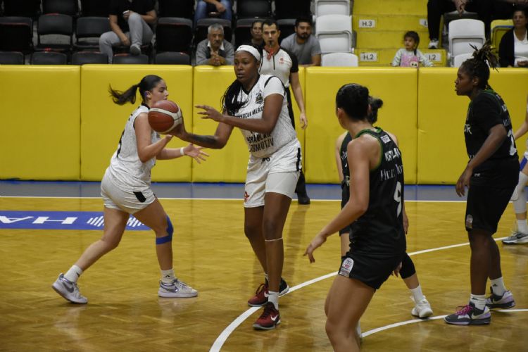 Mersin Basketball siftah yaptı: 83-66