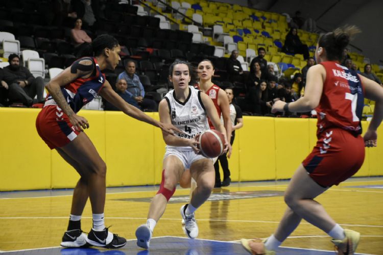 Mersin Basketball liderden fark yedi: 54-93