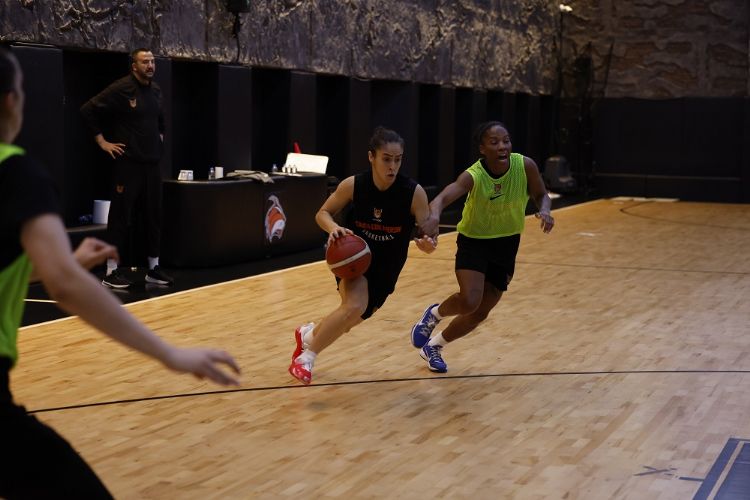 �nand�k, kenetlendik, ba�araca��z