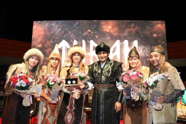 Kazakistanl mzik topluluu 11 Ekim’de Toroslar’da