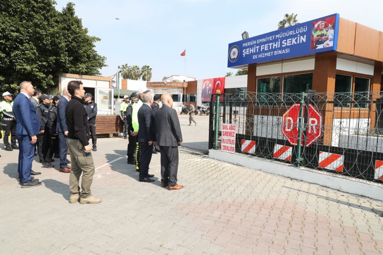 ehit polis Fethi Sekin’in ans Mersin’de yaatlacak