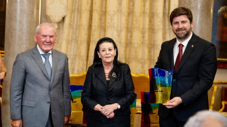 Bakan Bolta, Malta Cumhurbakann ziyaret etti