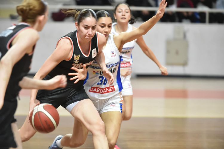 BK Geliim anakkale’de bouldu: 84-56