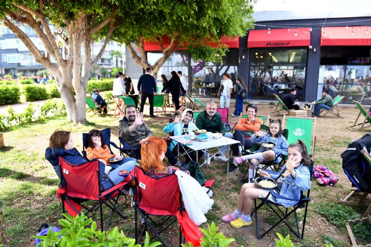 Mersin Bykehir Belediyesi kafeleri, bayramda gnlk 7 bine yakn ziyareti arlad