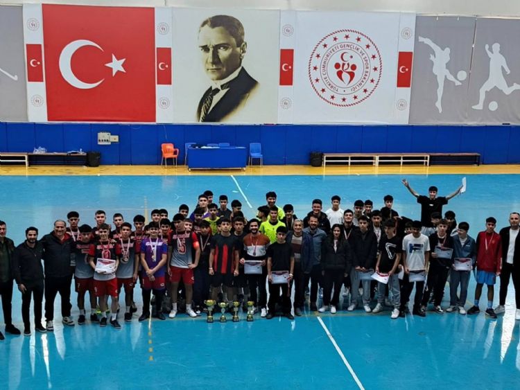 Futsalda �d�l g�n�