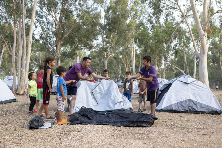 Mersinde Anne-ocuk Kamp dzenlendi