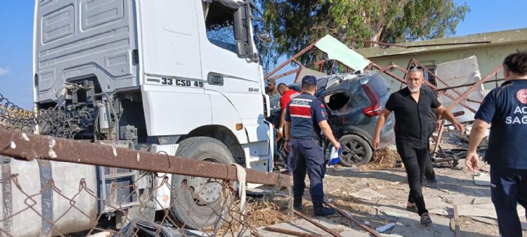 Tarsusta trafik kazas: 1 l, 6 yaral