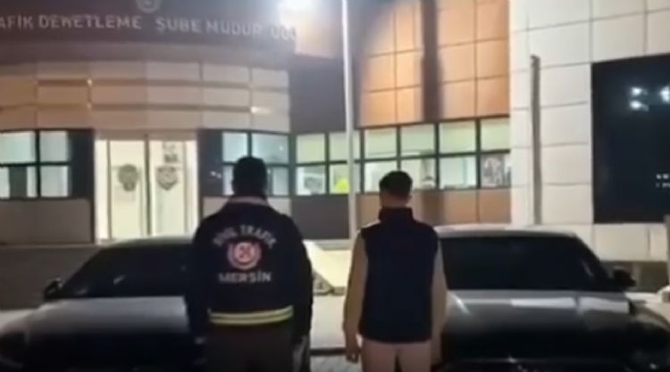 Yasa d��� �akar tak�lan iki ara� trafikten men edildi