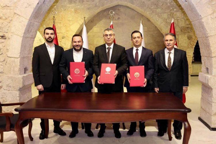 4 adet acil sağlık hizmetleri istasyonu için imzalar atıldı