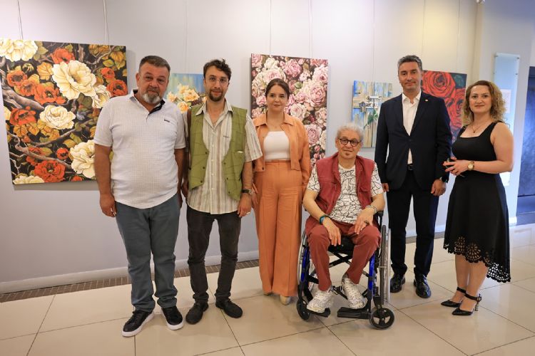 Ressam Dilek Kkylmazdan ilk kiisel sergi