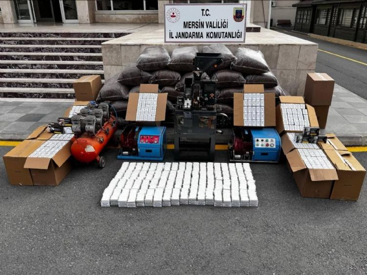 Jandarmadan ka�ak makaron operasyonu